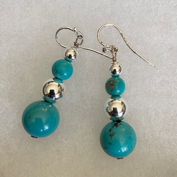 Turquoise and Silver Earrings - Picture 1 of 2